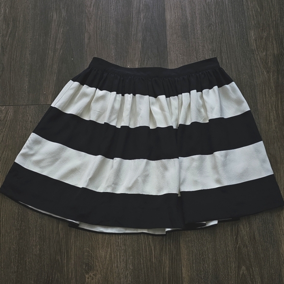 Fossil Silk Striped Mini Skirt Sz 4 Skater,Preppy - Picture 5 of 13